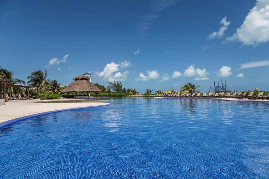 Reef Beachfront 3Bdr Apartment By Casa Paraiso Cancun Ngoại thất bức ảnh